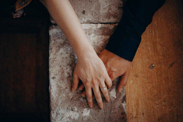 Consent, Safeword and Trust: The Basis for Safer and More Intense BDSM Sessions