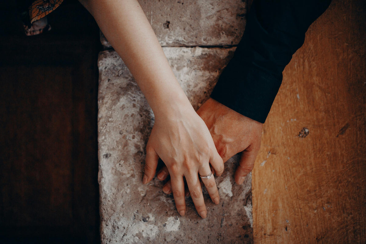 Consent, Safeword and Trust: The Basis for Safer and More Intense BDSM Sessions